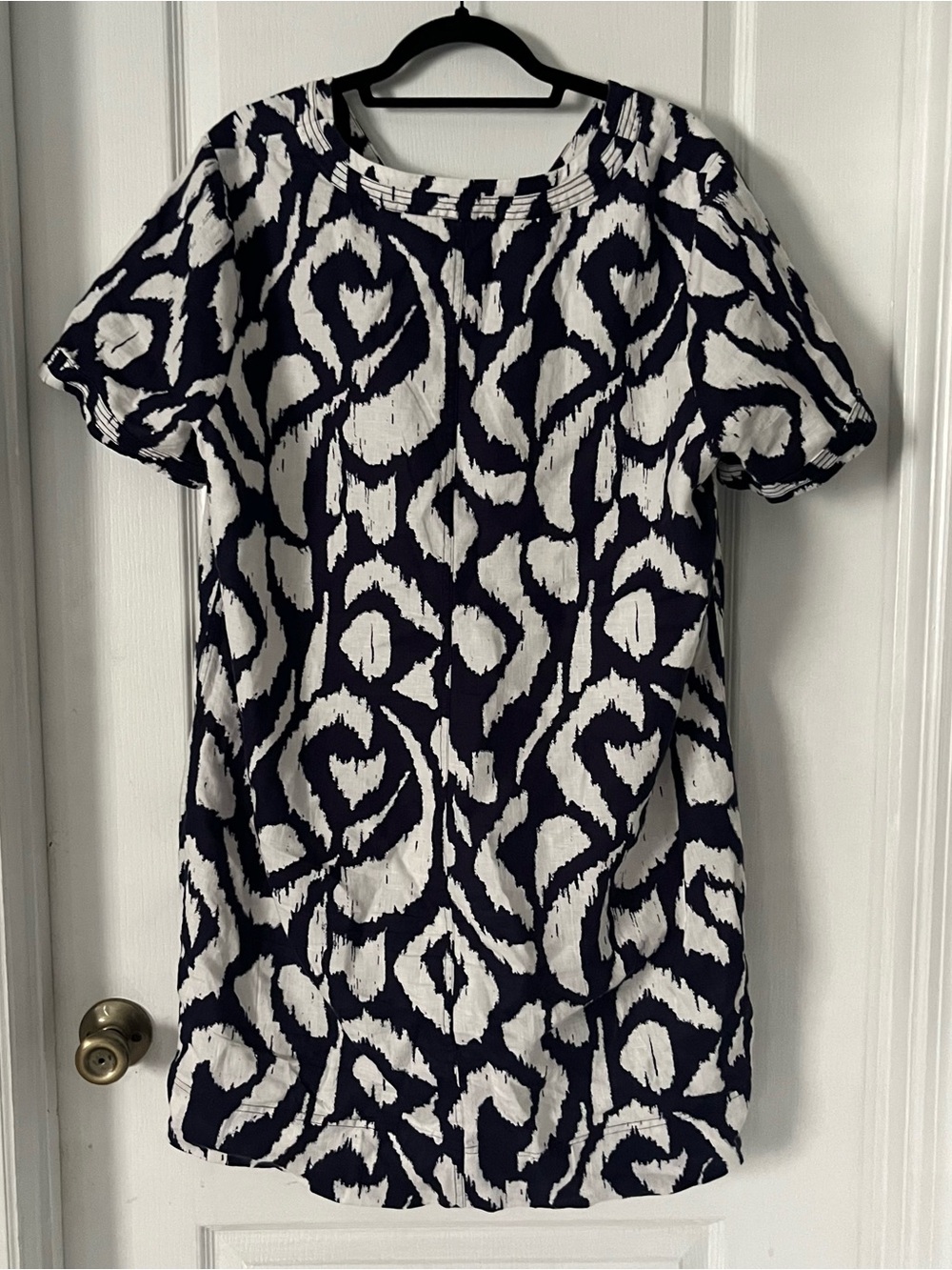 Tommy Bahama Navy and White Abstract Linen Dress